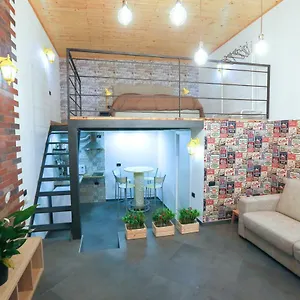 Santa Chiara Maison Apartment Naples